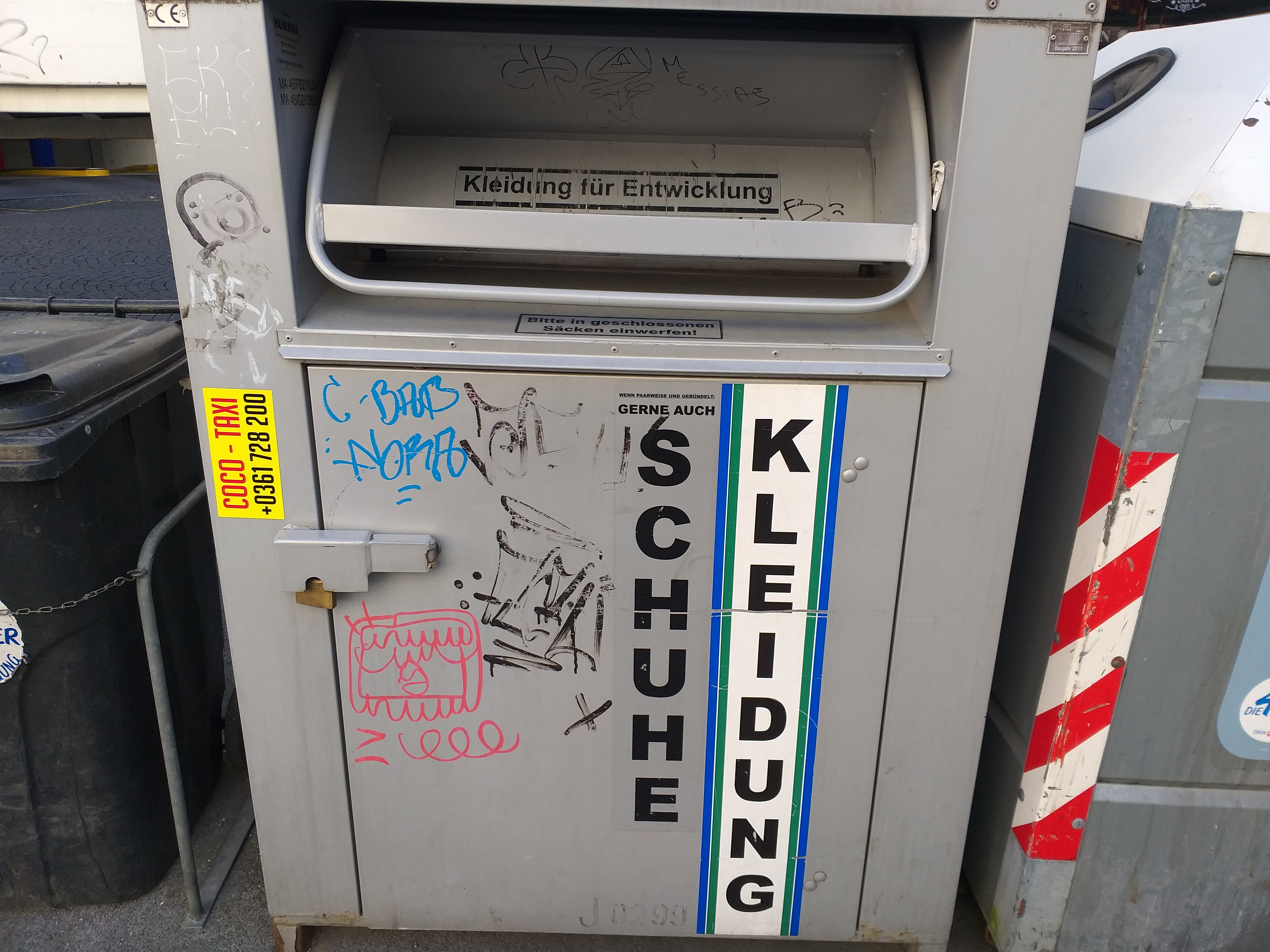 Clothes and shoes recycling
